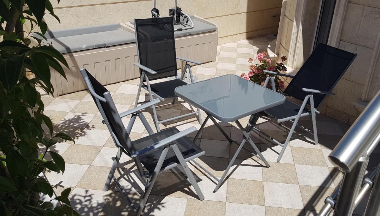 Renovated Lovely Apartment Near Airport & Sea Pórto Ráfti Esterno foto