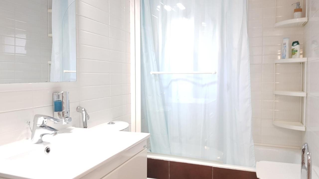 Renovated Lovely Apartment Near Airport & Sea Pórto Ráfti Esterno foto